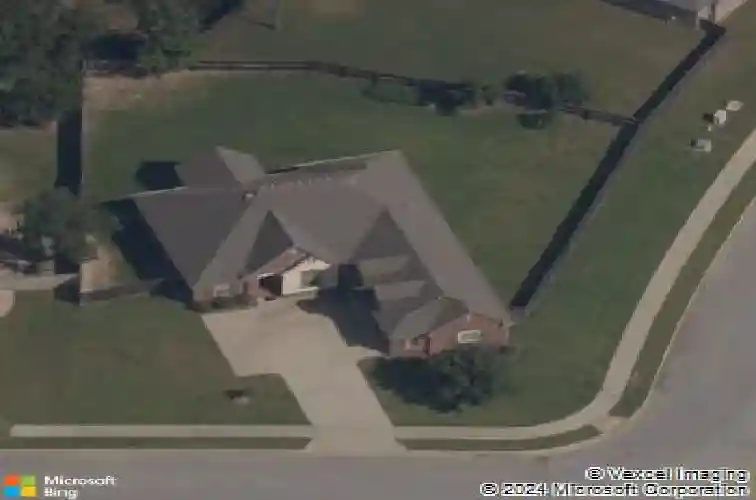 207 nw tall oaks ave, bentonville,  AR 72712