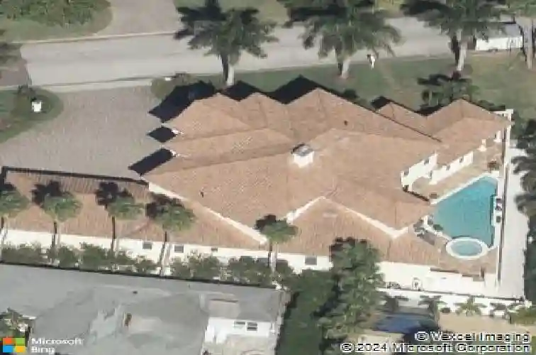 3341 gulf blvd, belleair beach,  FL 33786