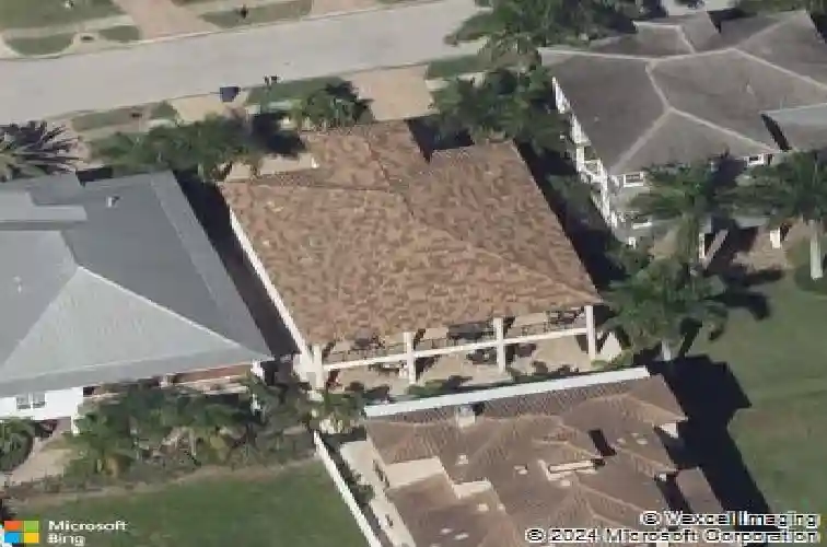 105 wimbledon ct, saint petersburg,  FL 33708