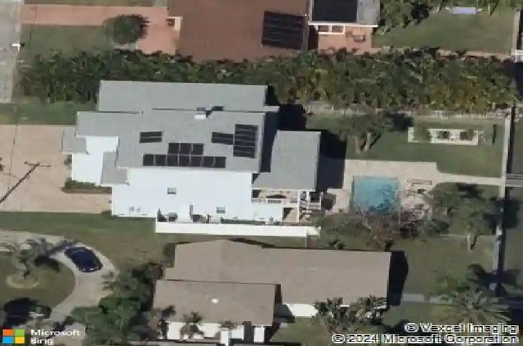 7115 bay st, st pete beach,  FL 33706