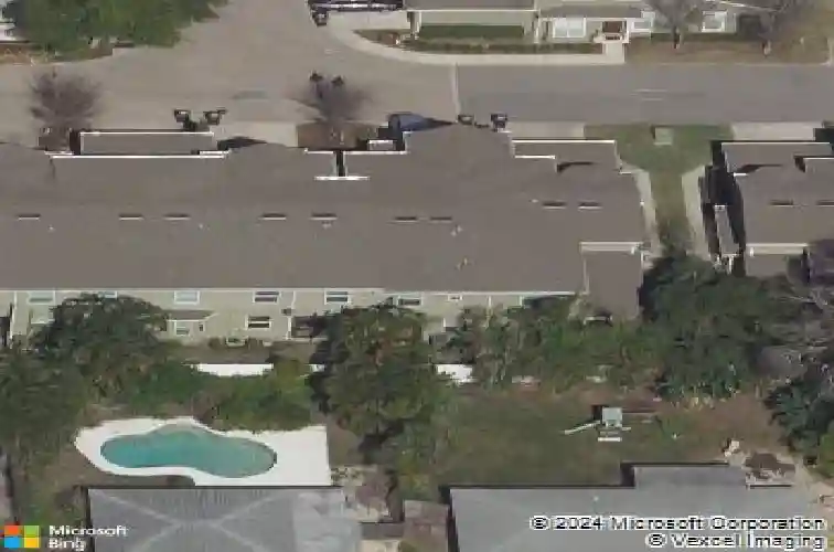 10503 whittington ct, largo,  FL 33773