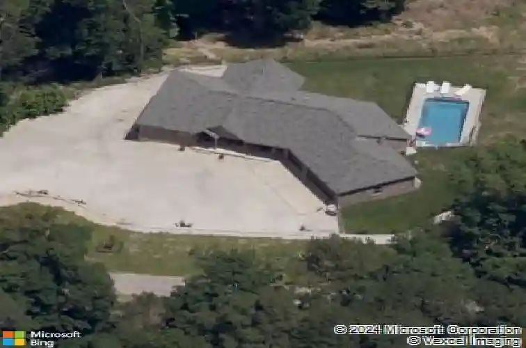 8662 woods rd, rogers,  AR 72756