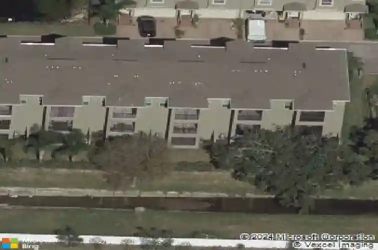 10070 bayou grande ave, seminole,  FL 33772