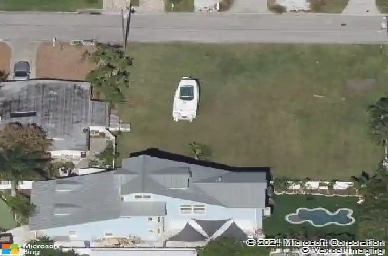 303 14th ave, indian rocks beach,  FL 33785