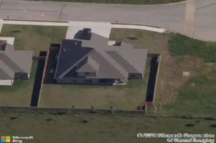 1340 sweetbriar cir, centerton,  AR 72719