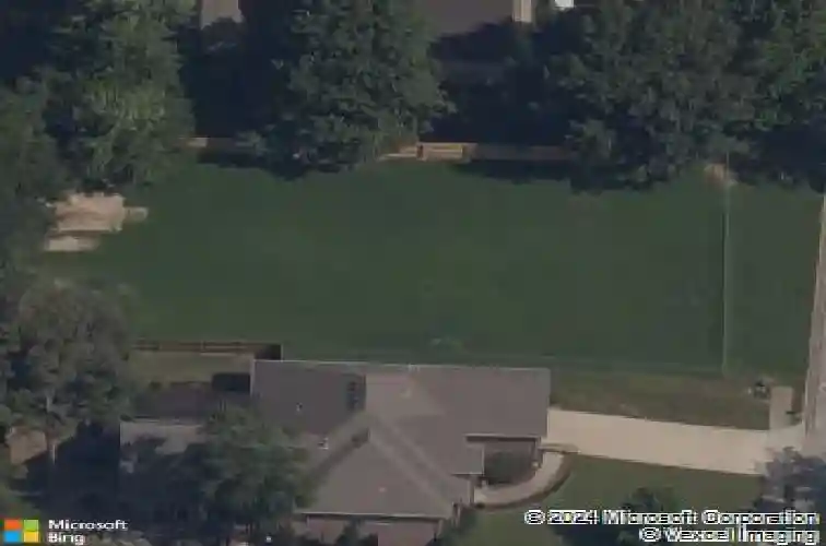 525 nw j st, bentonville,  AR 72712