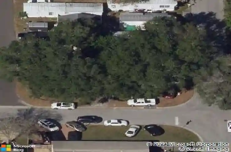 5021 69th way n, saint petersburg,  FL 33709