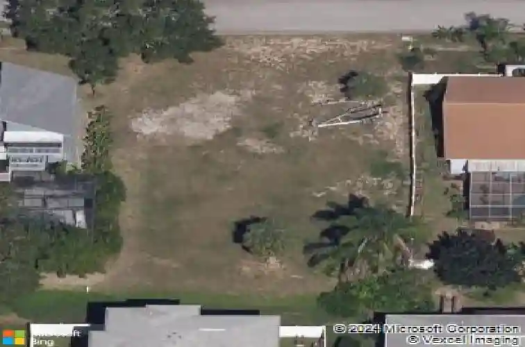 1715 grand central dr, tarpon springs,  FL 34689