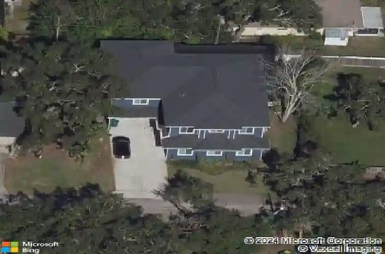 10555 lake breeze dr, seminole,  FL 33772