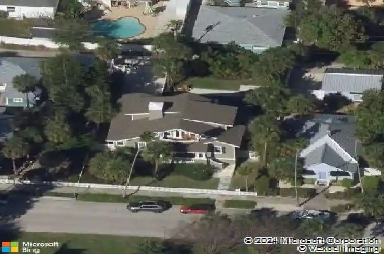 107 10th ave, st pete beach,  FL 33706