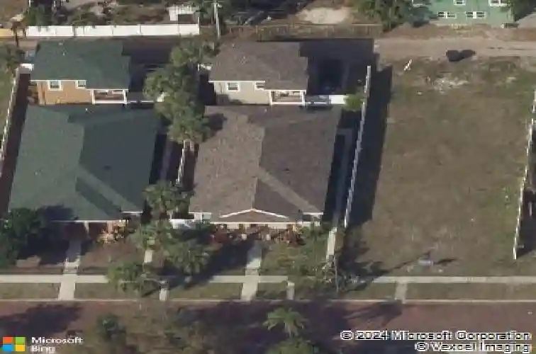 2517 4th ave s, saint petersburg,  FL 33712