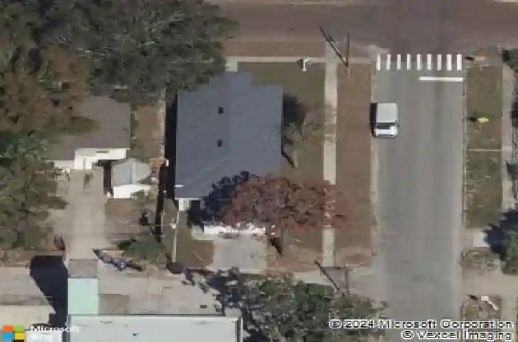 2700 4th ave s, saint petersburg,  FL 33712