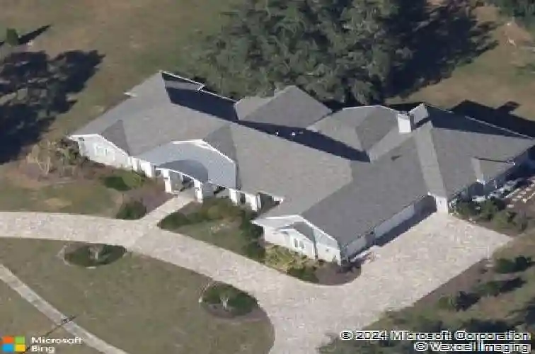 541 austin dr, tarpon springs,  FL 34688