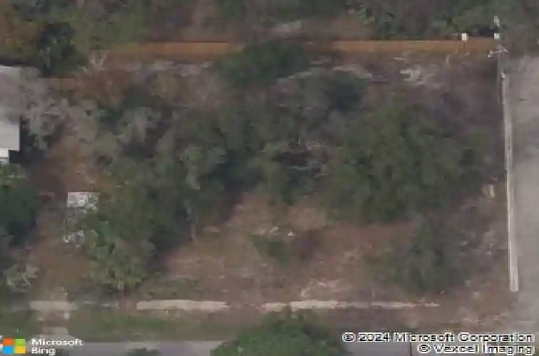 ventnor avenue, tarpon springs,  FL 34689