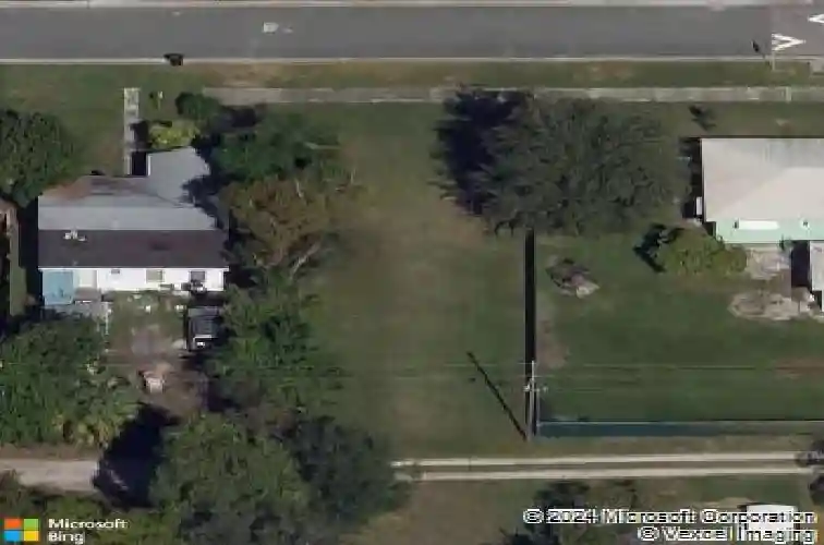 2860 14th ave n, saint petersburg,  FL 33713