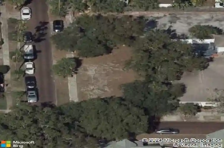 457 8th ave n, saint petersburg,  FL 33701