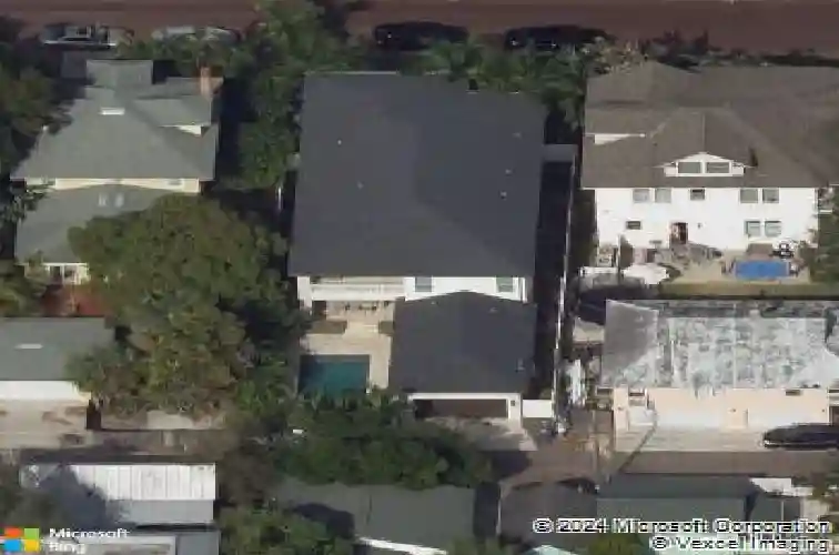 310 8th ave n, saint petersburg,  FL 33701