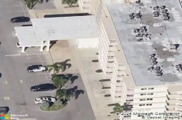 223 island way #4a
                                ,Unit Apt 4A, clearwater beach,  FL 33767