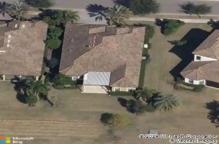 1446 via verdi dr, palm harbor,  FL 34683