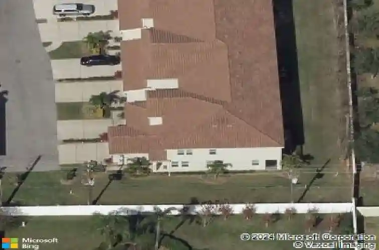 5225 5th way n, saint petersburg,  FL 33703