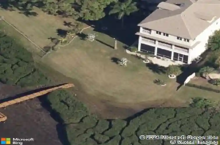 404 hillsborough st, palm harbor,  FL 34683