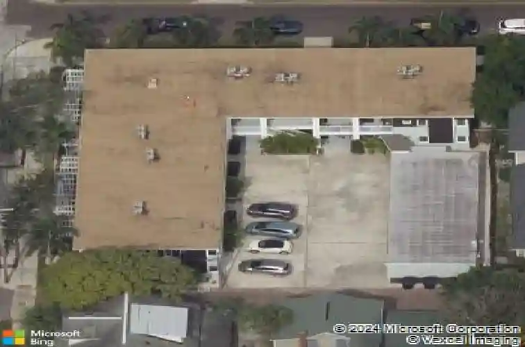 410 12th ave ne
                                ,Unit 8, saint petersburg,  FL 33701