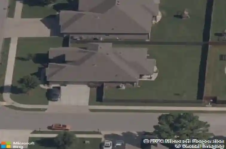 807 se fullerton st, bentonville,  AR 72712