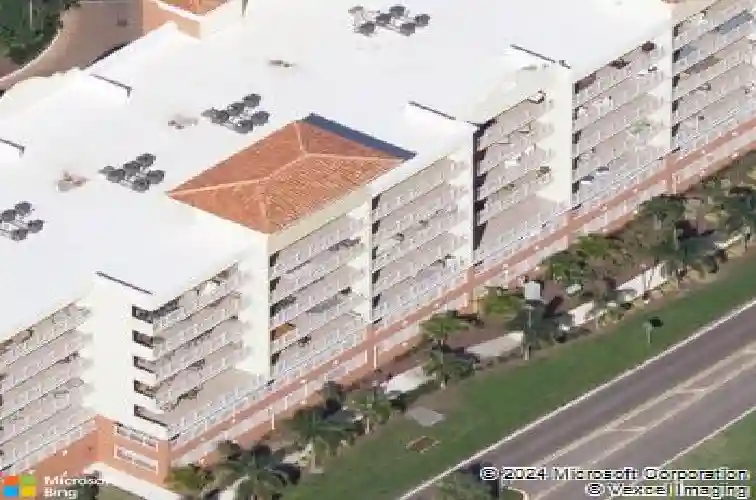 101 s bayshore blvd
                                ,Unit 34, safety harbor,  FL 34695