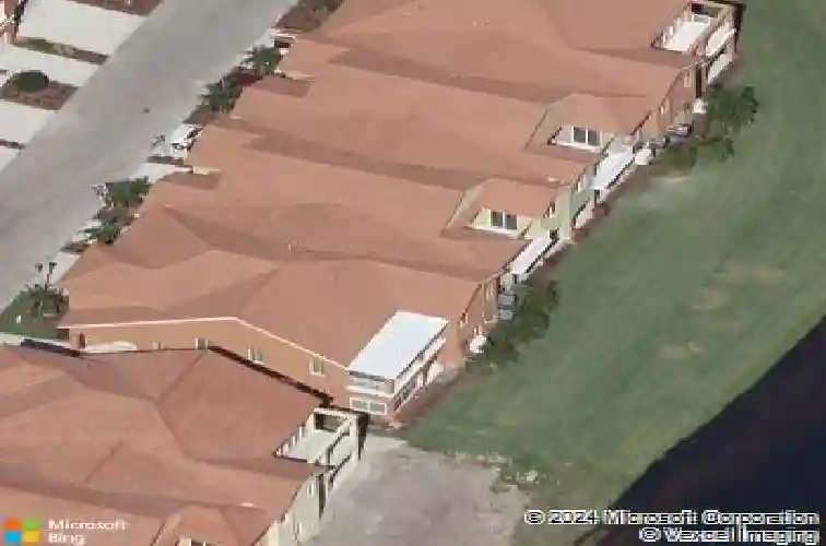 17 franklin ct s #c
                                ,Unit Unit C, saint petersburg,  FL 33711
