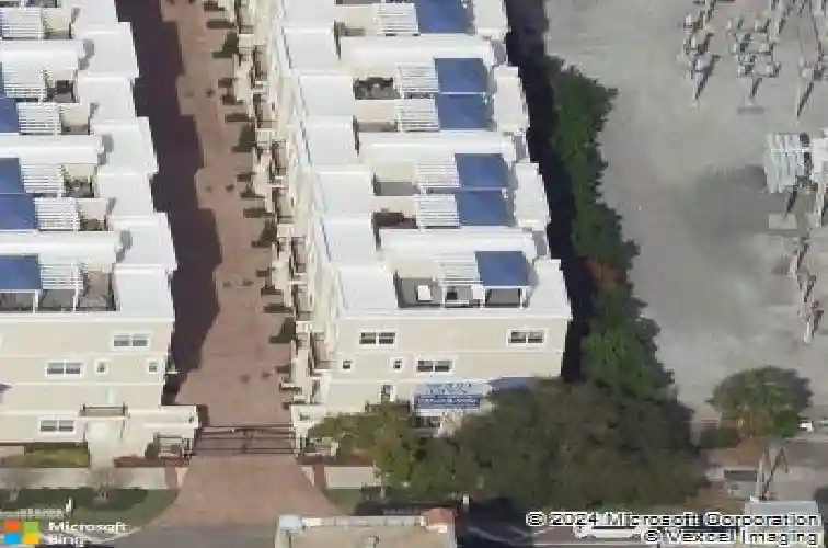 411 regent ln n, saint petersburg,  FL 33701