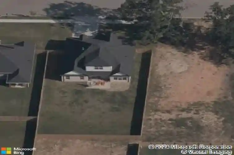 1902 w gilligan ave, rogers,  AR 72758