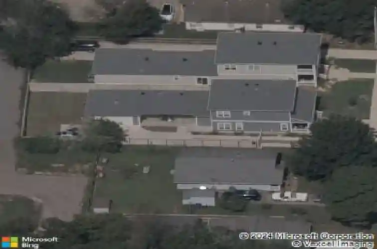 865 n main st, bentonville,  AR 72712