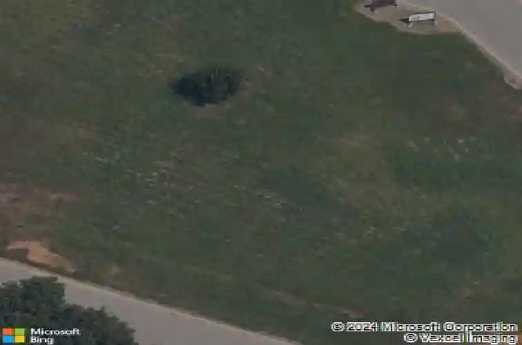 3419 nw riverbend rd, bentonville,  AR 72712