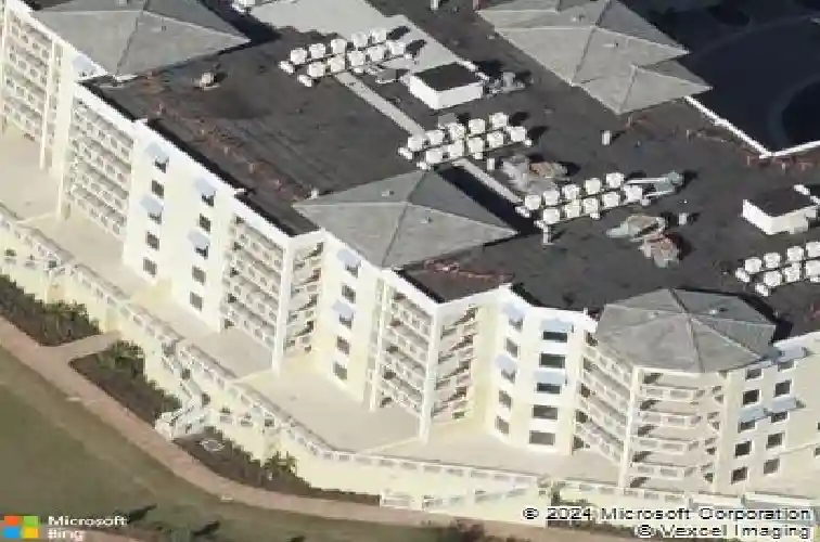 795 collany rd
                                ,Unit 304, saint petersburg,  FL 33715