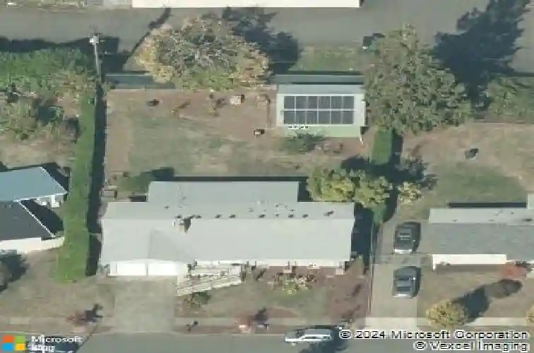 611 se 142nd ave
                                ,Unit B, portland,  OR 97233