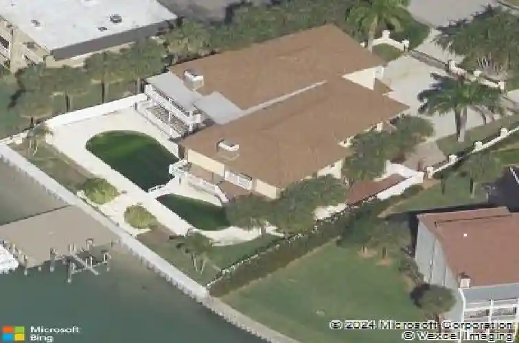 12400 capri cir n, treasure island,  FL 33706