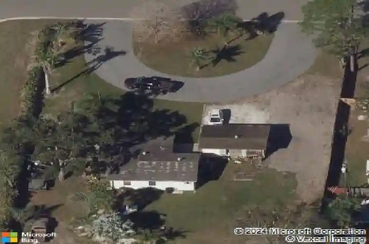 3829 71st st n, saint petersburg,  FL 33709