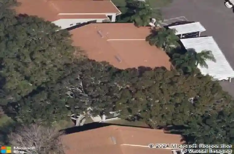 2050 lakeview dr, clearwater,  FL 33763