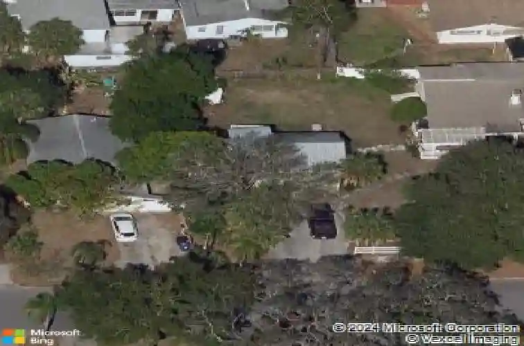 4907 15th ave n, saint petersburg,  FL 33710