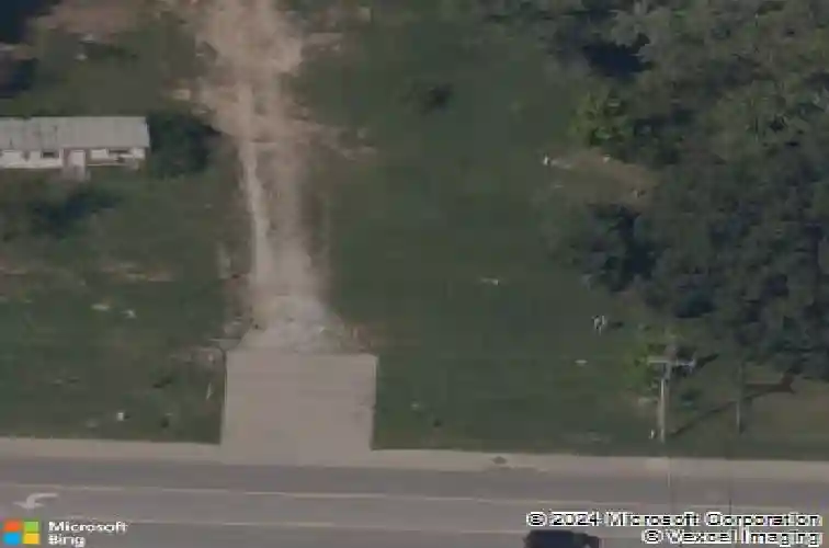 303 poppy st, lowell,  AR 72745