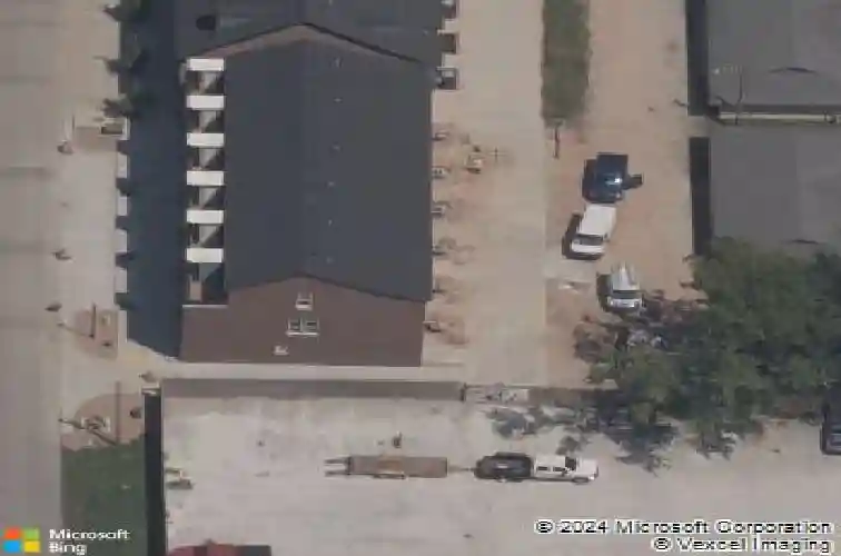 429 sw b st, bentonville,  AR 72712