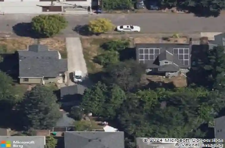 3820 ne roselawn st, portland,  OR 97211