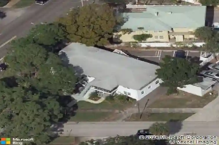 601 12th ave ne, saint petersburg,  FL 33701