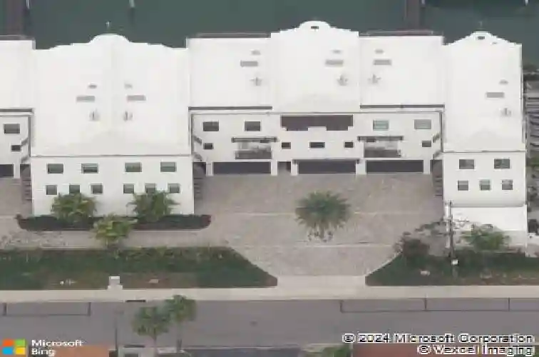 164 brightwater dr #2
                                ,Unit Unit 2, clearwater beach,  FL 33767