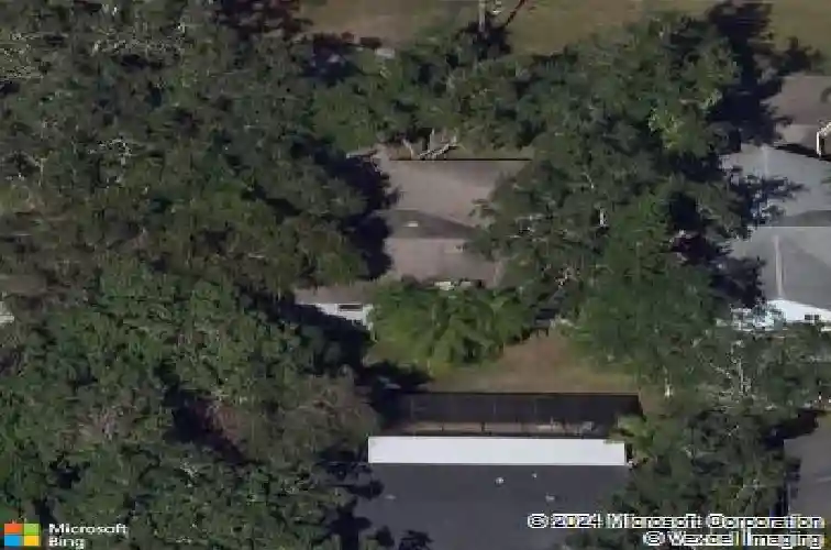 12756 poinsettia ave, seminole,  FL 33776