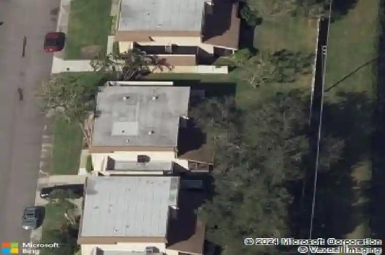 8469 17th st n, saint petersburg,  FL 33702