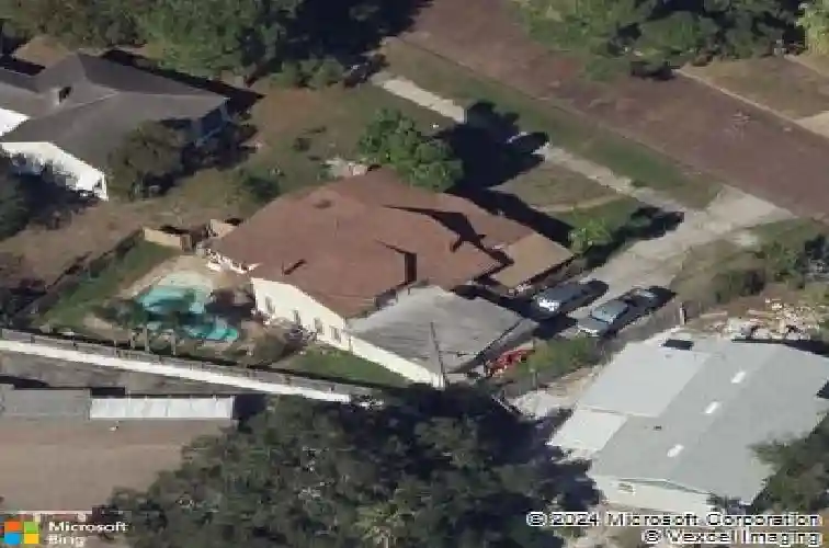 520 60th st n, saint petersburg,  FL 33710