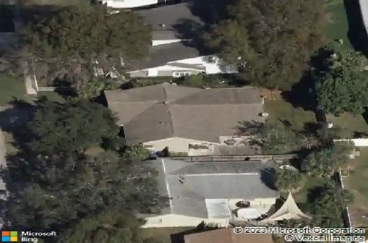 5619 denver st ne, saint petersburg,  FL 33703