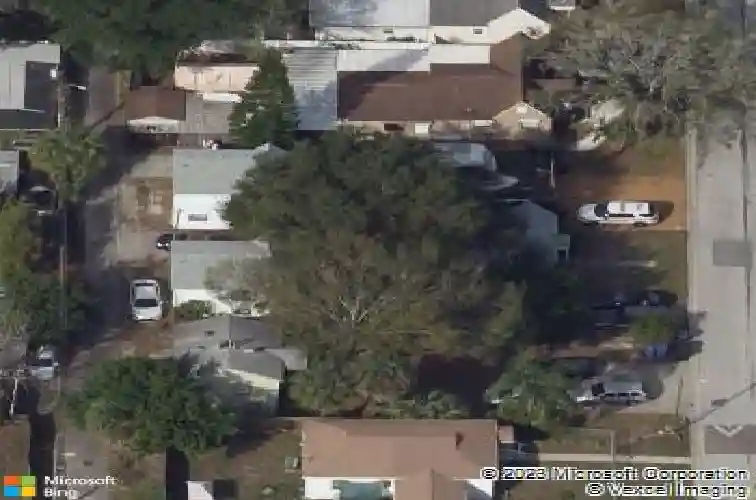 3320 18th st n, saint petersburg,  FL 33713