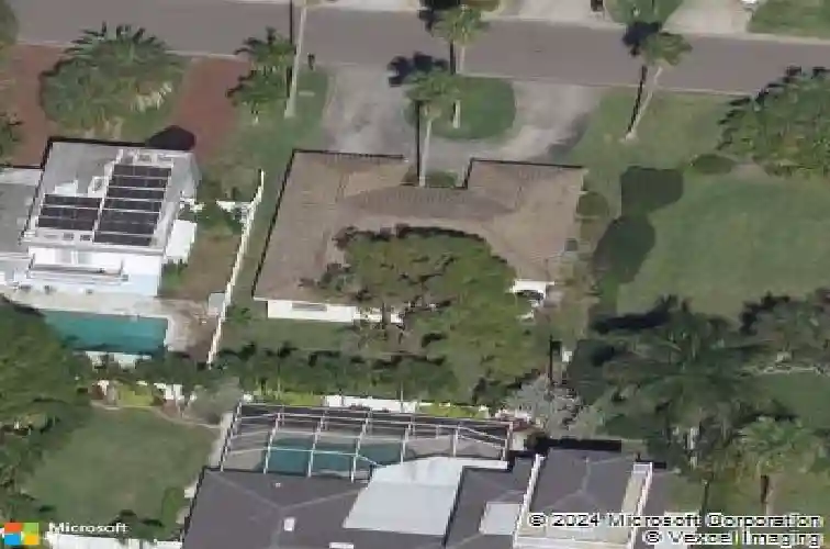 110 8th st, belleair beach,  FL 33786